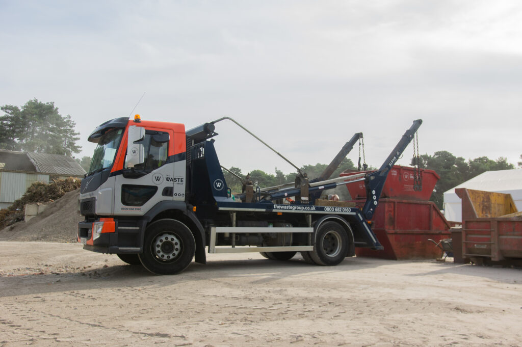 Skip Lorry